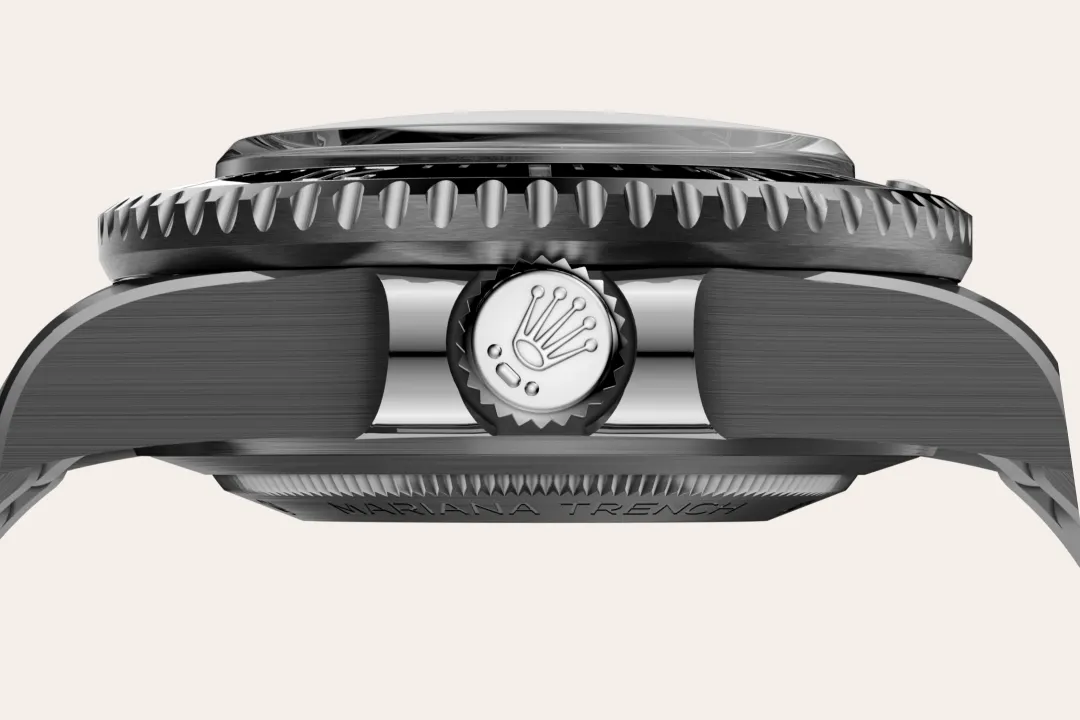 Rolex Deepsea Challenge in RLX titanium with an intense black dial, Cerachrom insert in ceramic and platinum bezel, and Oyster bracelet, m126067-0002 - Crisson Rolex Deepsea Challenge in RLX titanium with an intense black dial, Cerachrom insert in ceramic and platinum bezel, and Oyster bracelet, m126067-0002 - Crisson