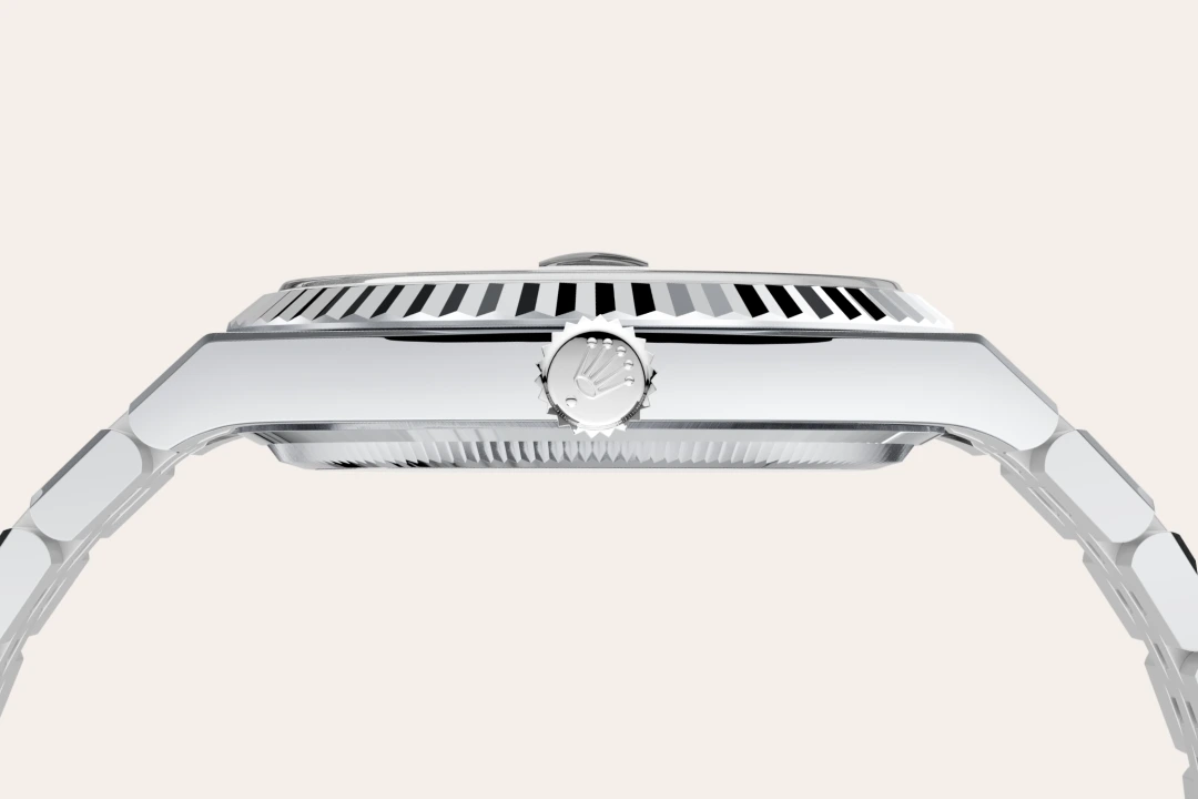 Rolex Land-Dweller 40 in Platinum with an Ice blue dial, fluted bezel, and flat Jubilee bracelet, m127336-0001 - Crisson