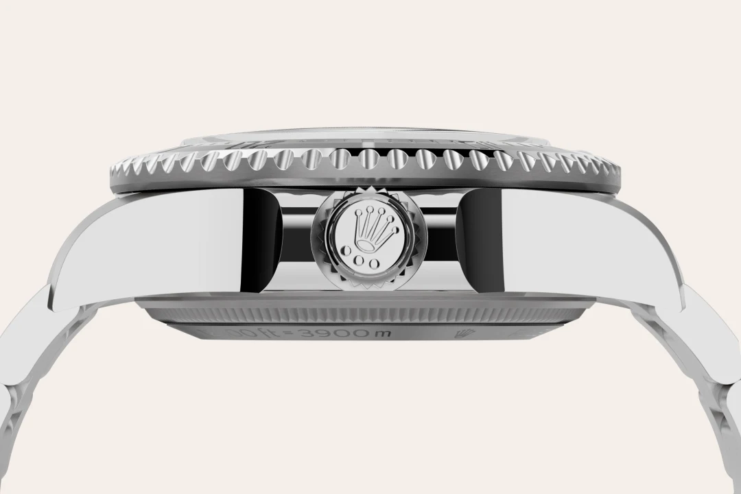 Rolex Deepsea in Oystersteel with a D-blue dial, Cerachrom insert in black ceramic bezel, and Oyster bracelet, m136660-0005 - Crisson