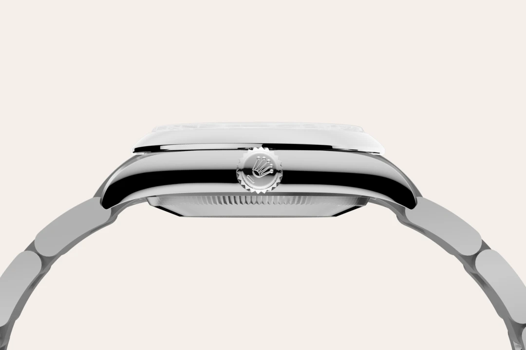Rolex Oyster Perpetual 31 in Oystersteel with a Lavender dial, domed  bezel, and Oyster bracelet, m277200-0014 - Crisson