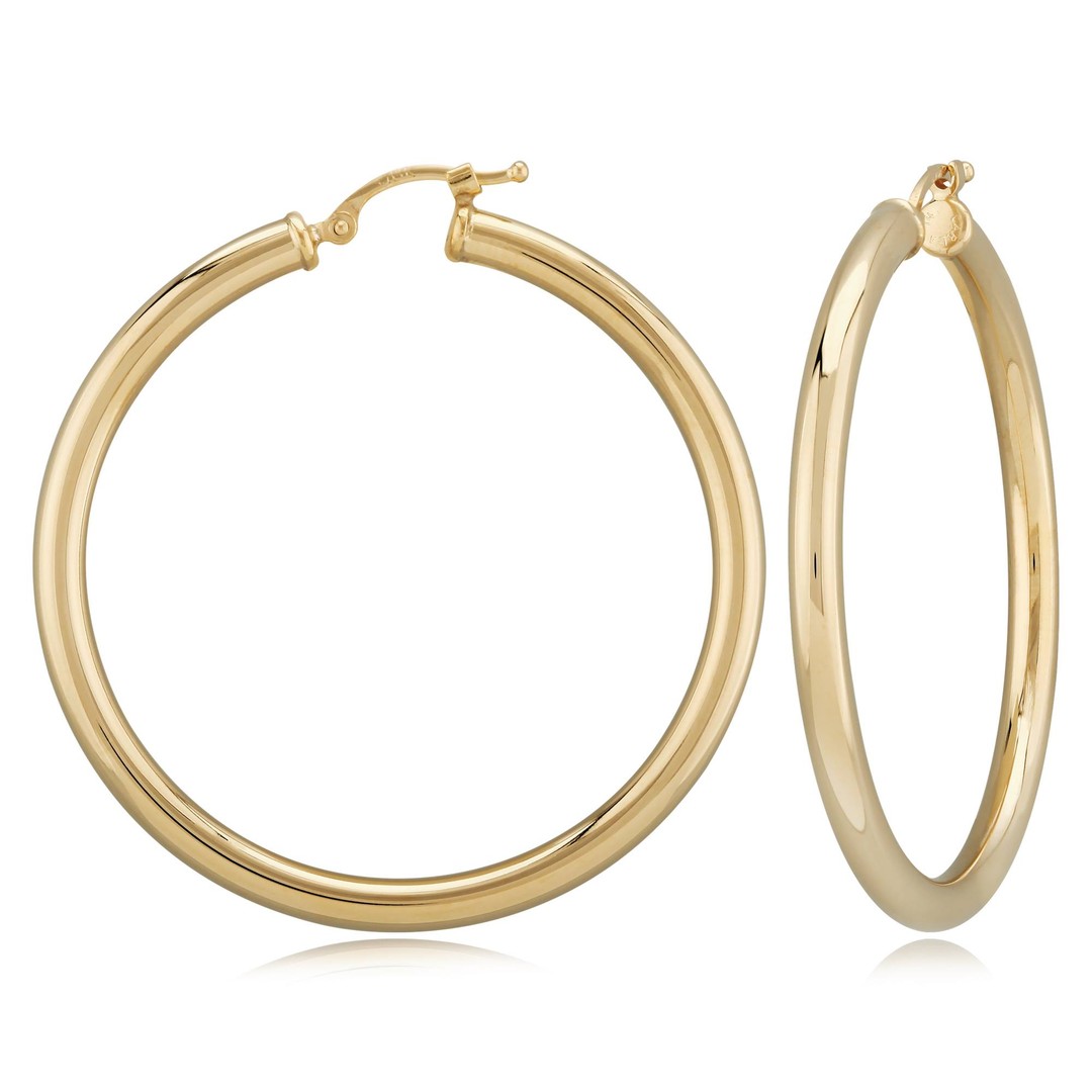 14kt Gold Earrings Earrings Pictured:14kt Gold Hoops$568(HG 441)Available At Crisson HamiltonMonday - Saturday10am - 5pmFace Masks Are A MustPhysical Distancing Is A MustAvailable At Crisson DockyardTuesday, September 7 - Thursday, September 99am - 6pmFriday, September 10 - Sunday, September 1212pm - 6pmFace Masks Are A MustPhysical Distancing Is A Must#goldearrings #jewelry #fashion #accessories #shoplocal #shopatcrisson