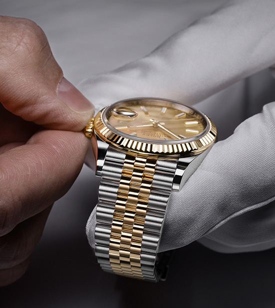 Servicing your Rolex at Crisson