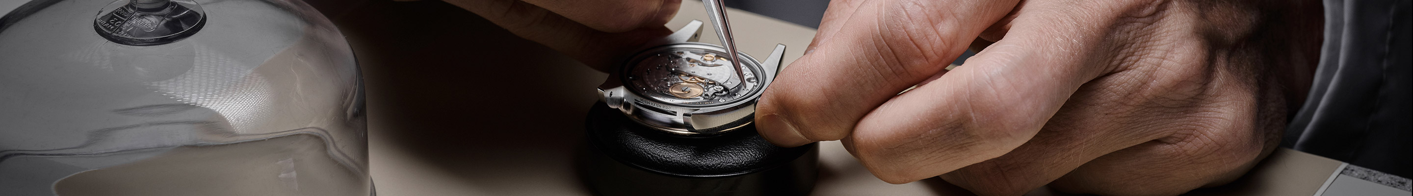servicing-your-rolex-bottom Servicing your Rolex at Crisson