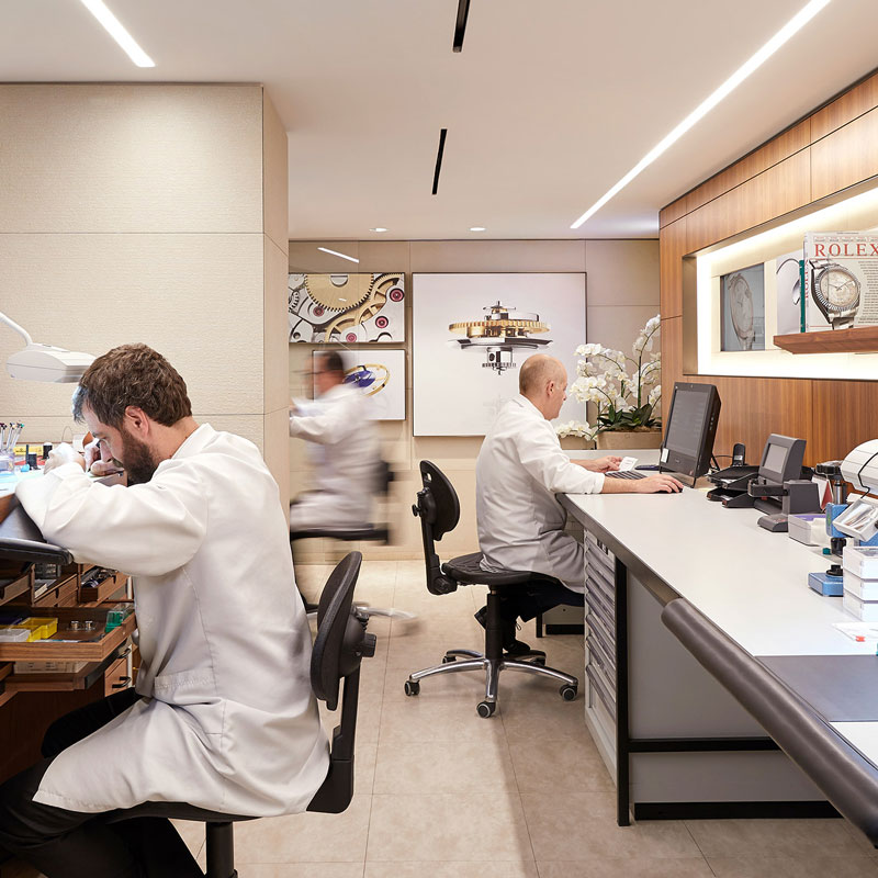 Rolex servicing procedure at Crisson, Bermuda Rolex servicing procedure at Crisson, Bermuda